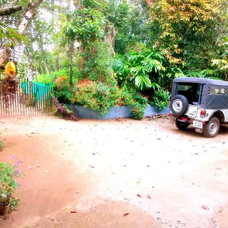 Munnar Home Stay Teadrops Plantation Villa Exterior photo