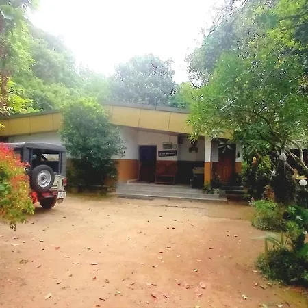 Munnar Home Stay Teadrops Plantation Villa Exterior photo