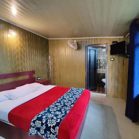 Munnar Home Stay Teadrops Plantation Villa Exterior photo